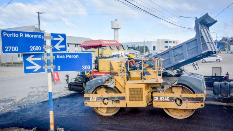 Obras Municipales: avanza la recuperación de la trama vial en Ushuaia