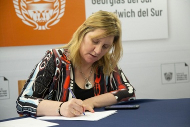“Todas las personas que arriben a la provincia serán controladas y deberán aislarse por 14 días”