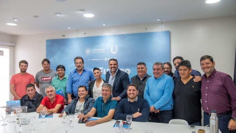 La Municipalidad de Ushuaia cerró el 2022 con aumentos salariales por ...