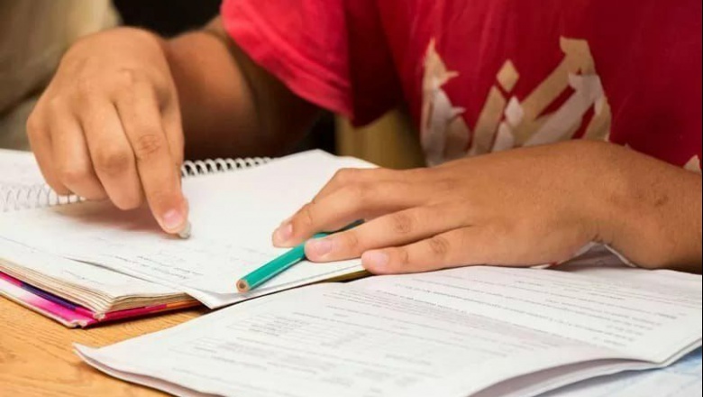 Última semana de preinscribirse a las "Becas RGA" y "Becas 100 años"