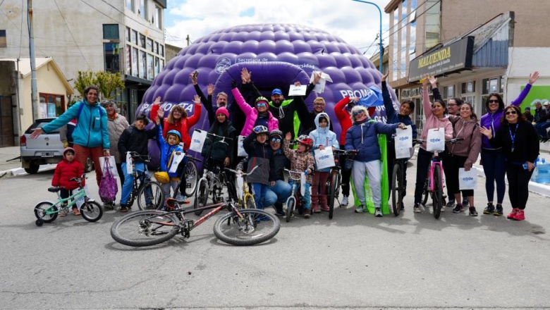 Junto a OSDE, el Municipio realizó una pedaleada familiar