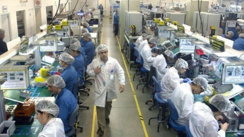 Cerca de 3.200 trabajadores de fábricas se quedarán sin trabajo