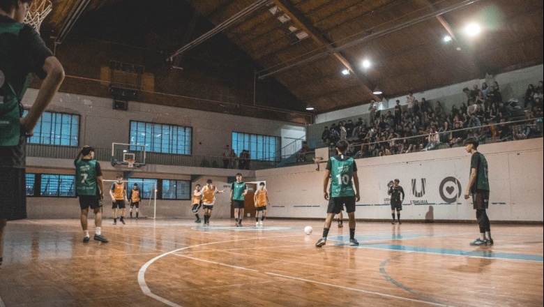 El Municipio de Ushuaia llevó adelante las competencias de Futsal parte del “Ushuaia Joven 2024”