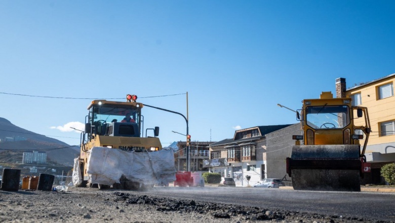 Ushuaia: se pavimentó un sector de la avenida Perito Moreno