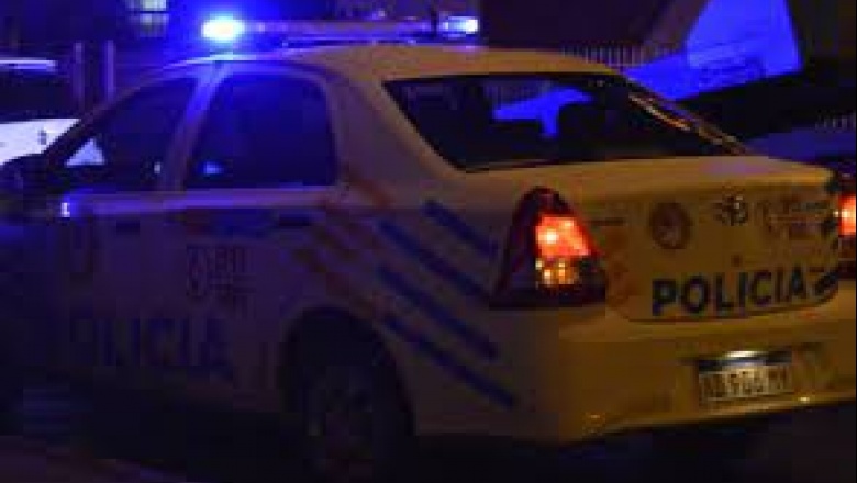 Violento robo: Dos sujetos abordaron a una indefensa mujer en Chacra II 