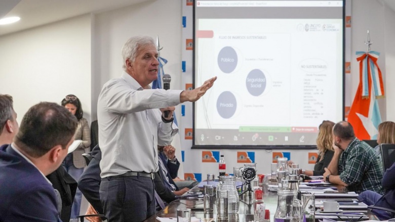 “La situación de fondo de la OSEF pasa por una cuestión de desfinanciamiento estructural y no de gestión”