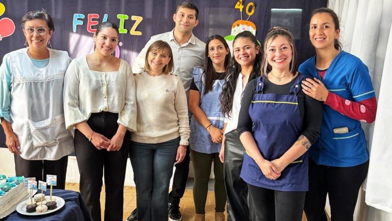 El Municipio acompañó el acto por el 40° aniversario de la Escuela N.º 17 “Comisario Ramón Lucio Cortés”