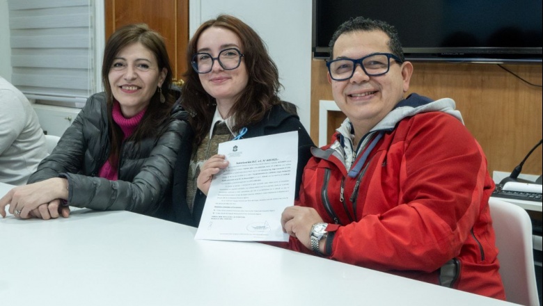 Entregan las primeras habilitaciones de unidades gastronómicas móviles