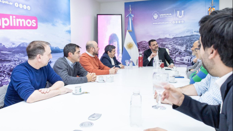 Vuoto recibió a las nuevas autoridades de la Universidad Nacional de Tierra del Fuego AIAS