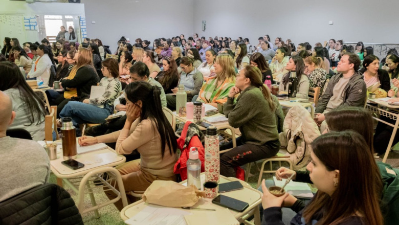 El Ministerio de Educación avanza en su plan de alfabetización del fin del mundo