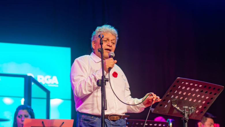 Los adultos  mayores celebraron el cumpleaños de Río Grande a pura música