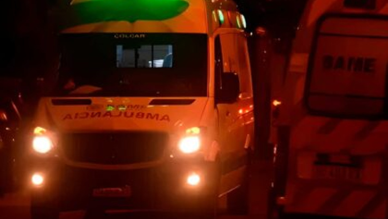 Brutal ataque en la madrugada: un hombre recibe varias apuñaladas en el torax 