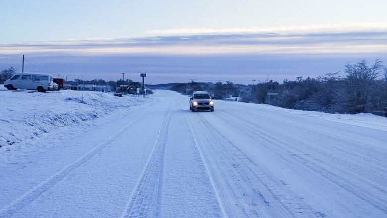 Recomiendan transitar con precaución en la ruta n°3 por las nevadas registradas 