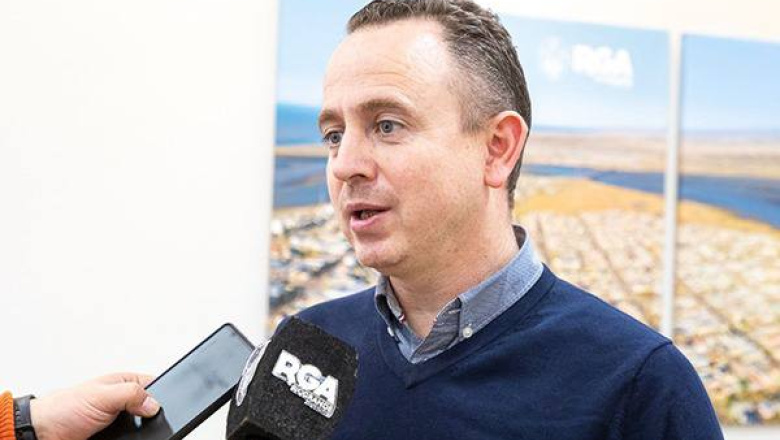 Gastón Díaz pedirá licencia a su cargo para afrontar la campaña como candidato de Defendamos Tierra del Fuego