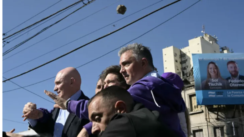 Rechazo en las calles: Milei y su caravana sufren agresiones en varias provincias