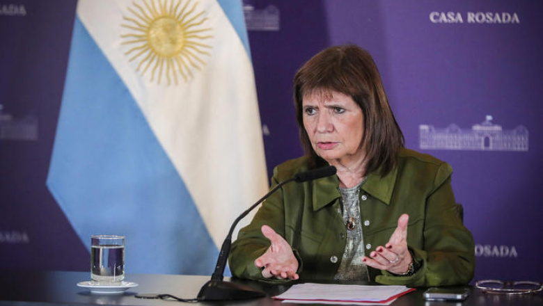 Audios de coimas: Bullrich, acusa espionaje sin pruebas y dice que las grabaciones atentan contra la democracia