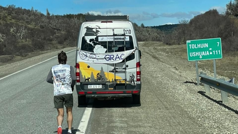 Federico Sciurano pasó por Tolhuin en la tercera jornada de la ultra maratón solidaria