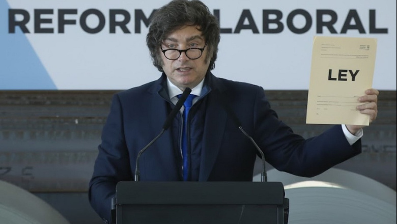 Milei impusla una reforma laboral que elimina juicios, limita paritarias y reduce derechos laborales