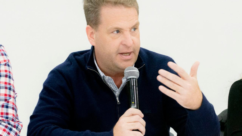 "El sector privado no puede esperar más", dijo Von Der Thusen