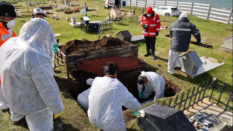 Exhumaron dos cuerpos por un juicio de sucesión 