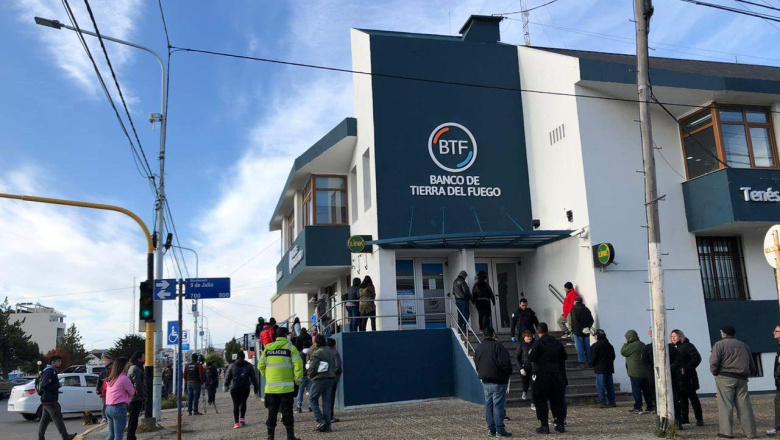 Confirmaron las fechas de cobro para estatales: 2 y 4 de diciembre