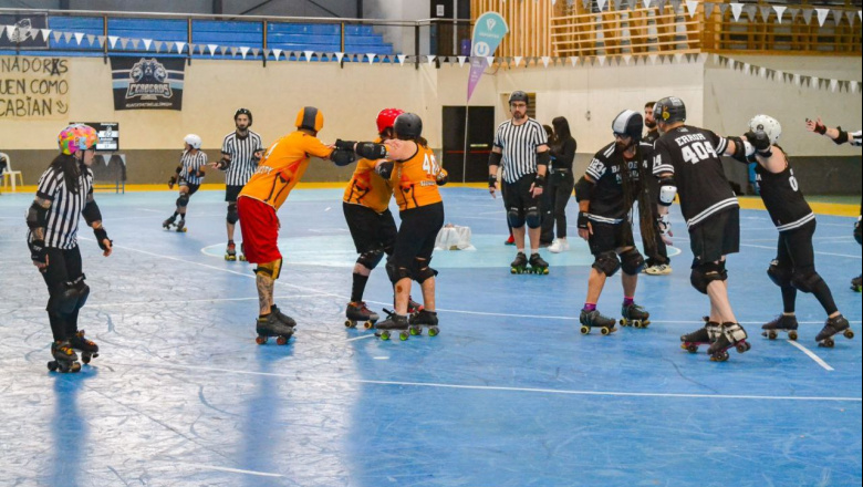 Más de cien patinadores participaron del Torneo Finisterre de Roller Derby en el Cochocho Vargas