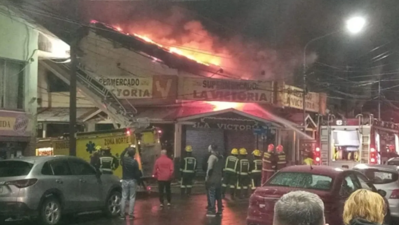Enjuician al hombre acusado de provocar el incendio en el supermercado La Victoria 