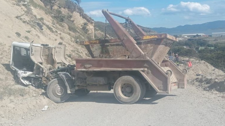 La Policía brindó detalles del trágico accidente del “camión volquete”