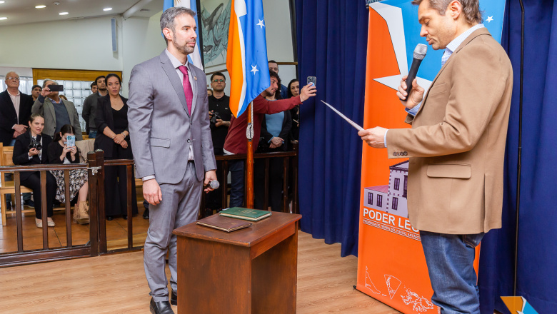 Tomó juramento el legislador de La Libertad Avanza (LLA), Luciano Selzer. 