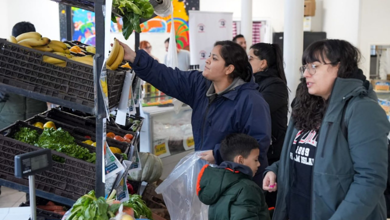 Gobierno celebra las fiestas con ferias en las tres ciudades de la provincia