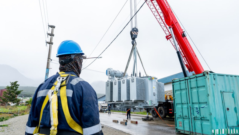 La Provincia incorporó un nuevo transformador de potencia al sistema eléctrico de Ushuaia