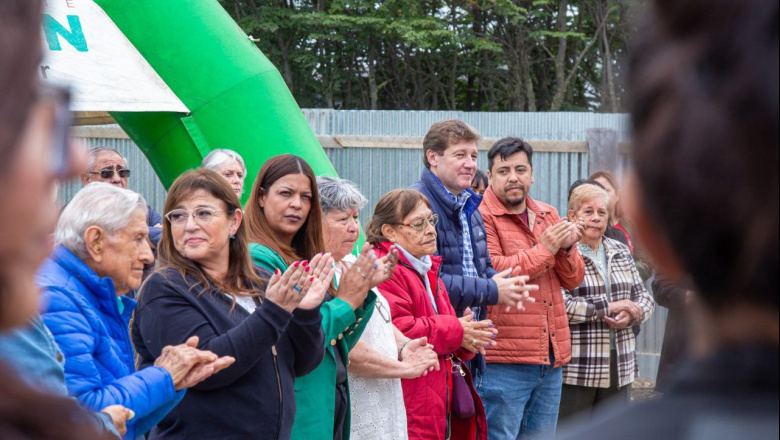 El gobernador Melella participó de la inauguración de la sede del Centro de Jubilados Tol-Wen