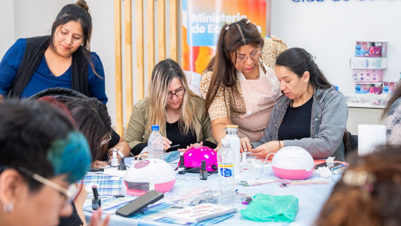 Gobierno fortalece el desarrollo emprendedor en toda la provincia