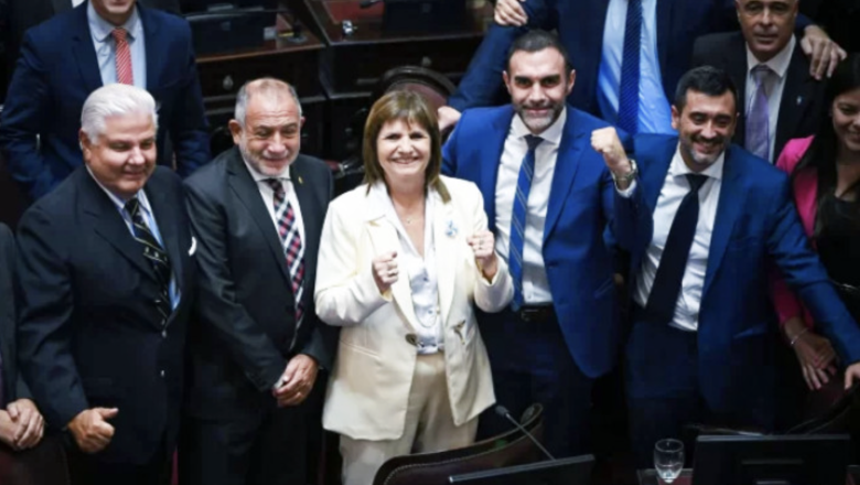 La reforma laboral ya es Ley: el Senado la aprobó y profundiza cambios en indemnizaciones y derechos laborales