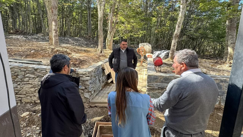 Vuoto recorrió la ampliación del hotel Altos de Ushuaia