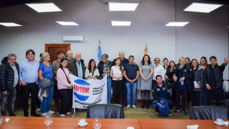 Reunión del Municipio de Ushuaia con organizaciones del Foro Patagónico por la Soberanía Nacional