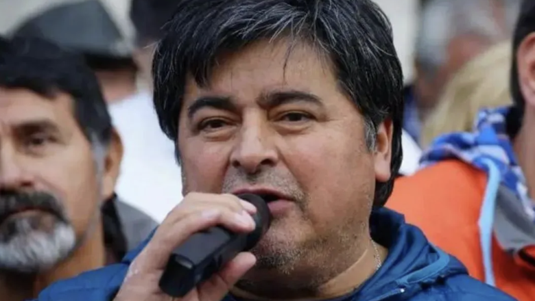 Carlos Córdoba llega a juicio por presuntas estafas en viviendas de ATE