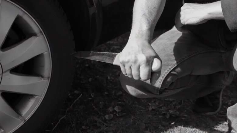 Le cortaron dos cubiertas a un auto en Chacra 13 y no hay testigos