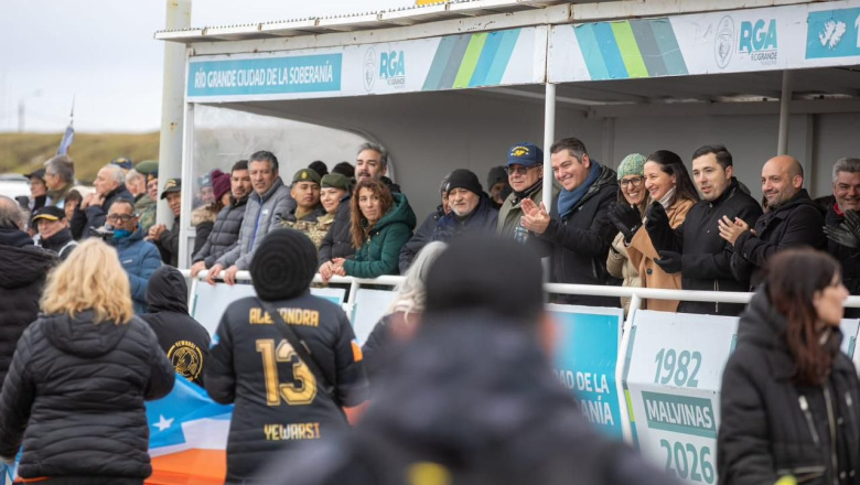 Más de 200 instituciones  estuvieron presentes en el desfile del 2 de abril