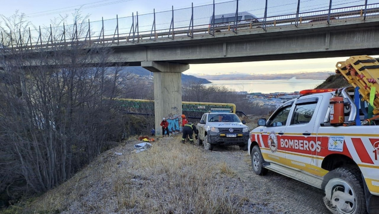 Madrugada trágica en Ushuaia: encontraron sin vida a un joven en el arroyo grande