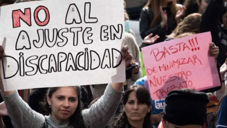 Alertan que la nueva ley de discapacidad recorta pensiones y prestaciones