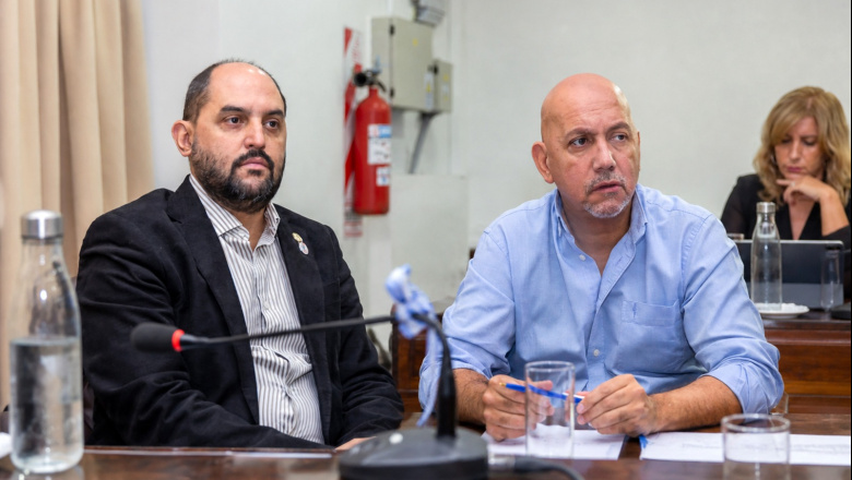 Choque de doctrinas en la Legislatura: el debate constitucional que precedió a la caída de la reforma