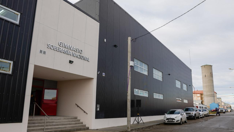 Quedó inaugurado el nuevo gimnasio del Colegio Soberanía Nacional