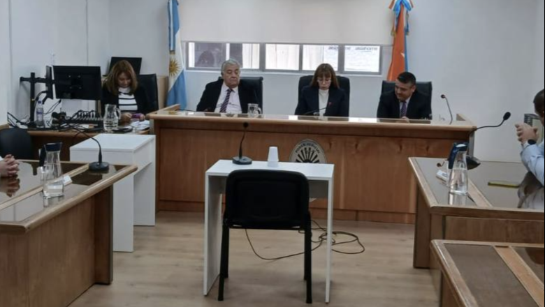 Comienza un juicio contra un hombre acusado de asaltar a un remisero en Río Grande