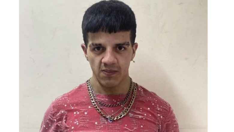 Estaba prófugo: entró la fuerza a una vivienda, agredió al sueño y huyó, fue detenido