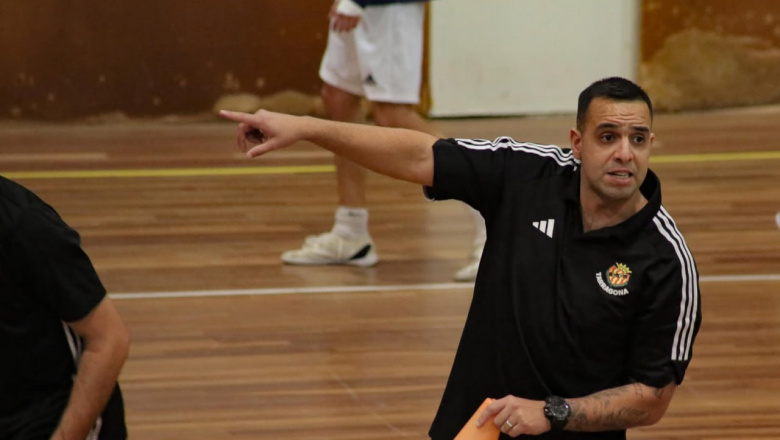Capacitación sobre planificación y preparación física en FutSal