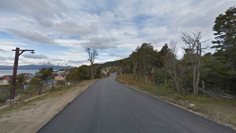 La pavimentación de calle de Los Ñires marca un punto de partida para nuevas obras en distintos sectores de Ushuaia