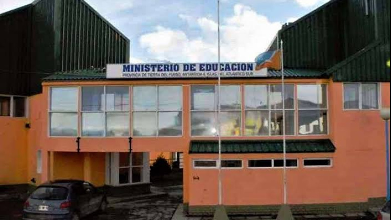 Educación abre las pre-inscripciones a 1° año del secundario 2027 para hermanos o convivientes