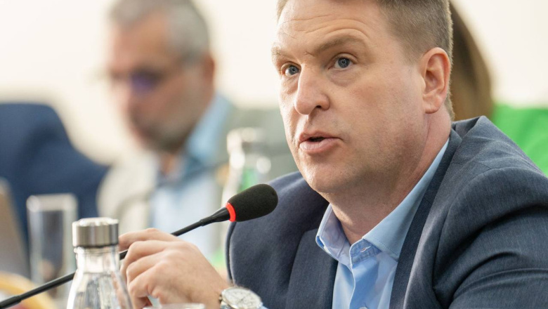 “La solución no es aumentar impuestos”, dijo Von Der Thusen