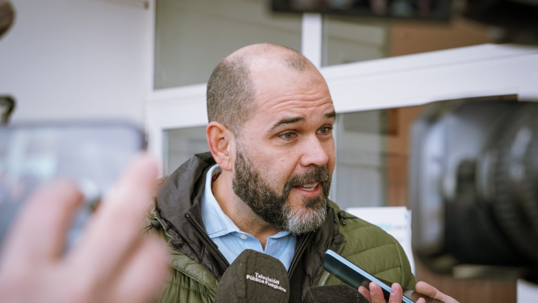Cruzaron al diputado Agustín Tita (FORJA)  por ausentarse en una sesión clave contra Milei